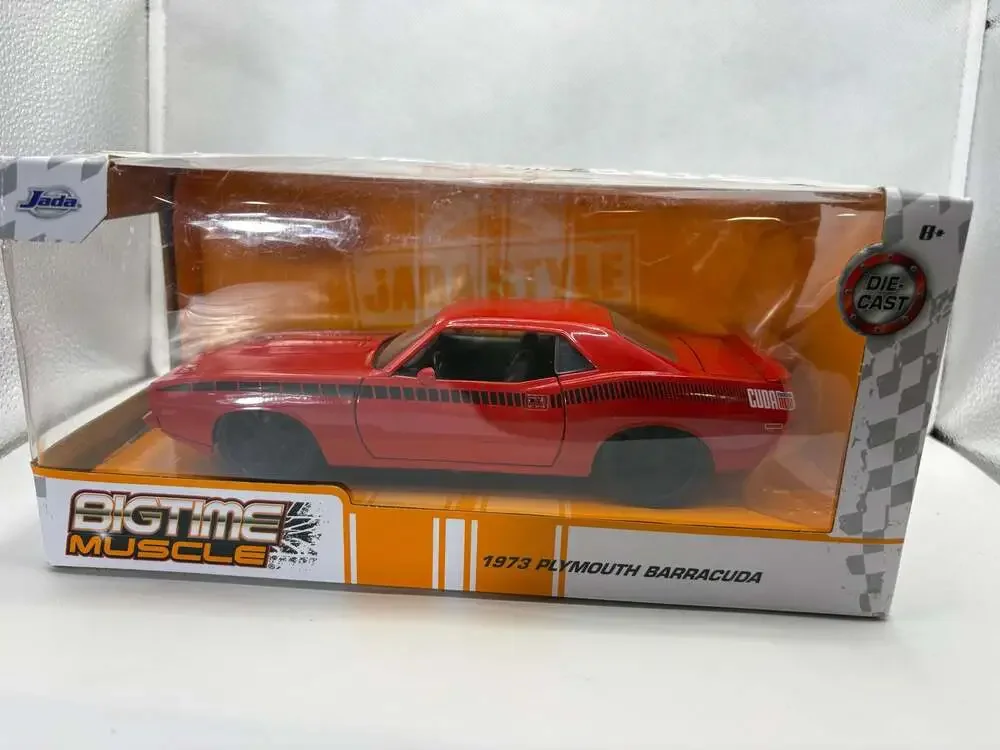 Jada Toys Big Time Muscle 1/24 Scale 1973 Plymouth Barracuda Diecast Car